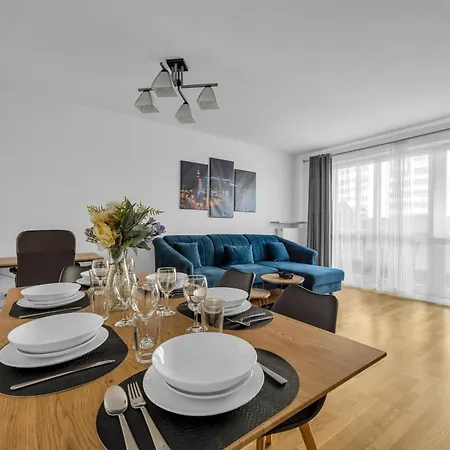 Grochow - Terrace, Parking - By Rentujemy * Varsavia