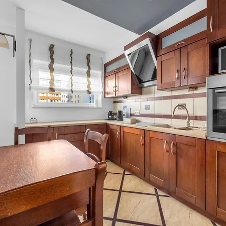 Grochow - Terrace, Parking - By Rentujemy Lägenhet