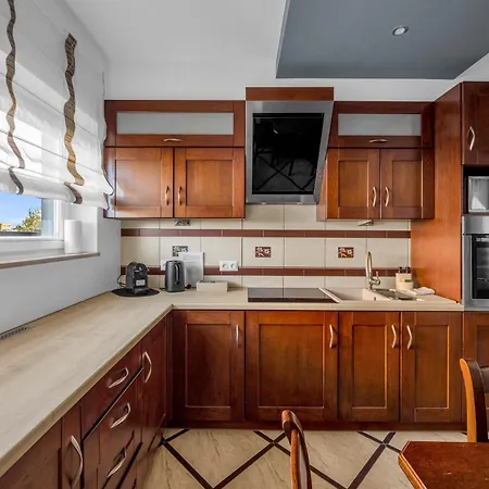 Lägenhet Grochow - Terrace, Parking - By Rentujemy Warszawa