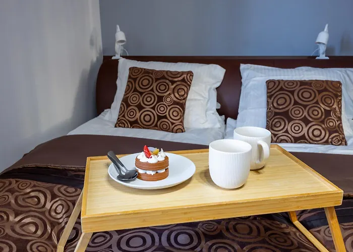 Apartment Grochow - Terrace, Parking - By Rentujemy Warsaw