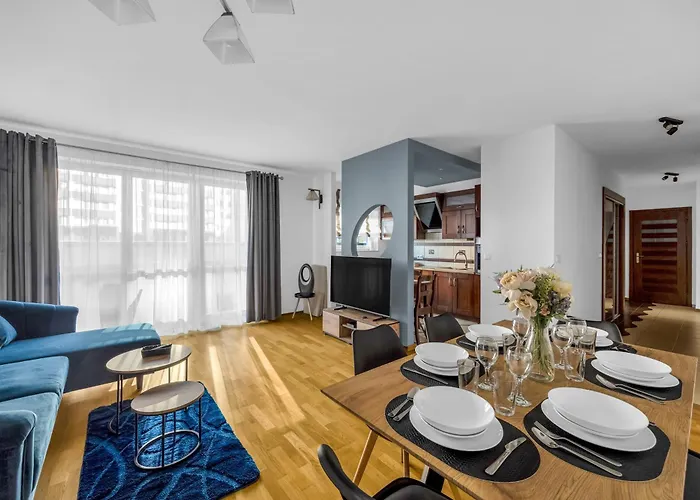 Grochow - Terrace, Parking - By Rentujemy Warszawa