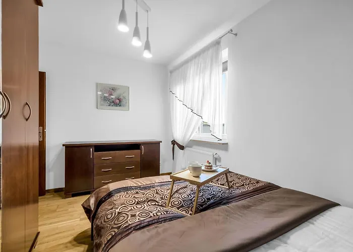 Grochow - Terrace, Parking - By Rentujemy Warszawa